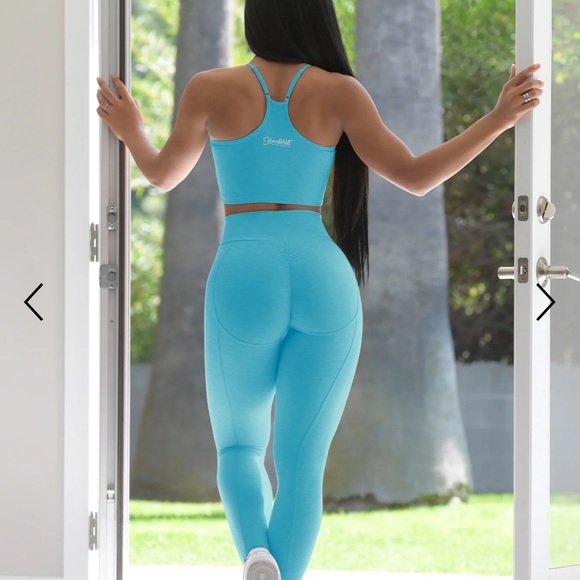 Bombshell uplift leggings - Picture 2 of 3
